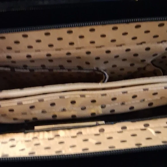 Julia & Michael EUC Patent Handbag - Picture 11 of 16